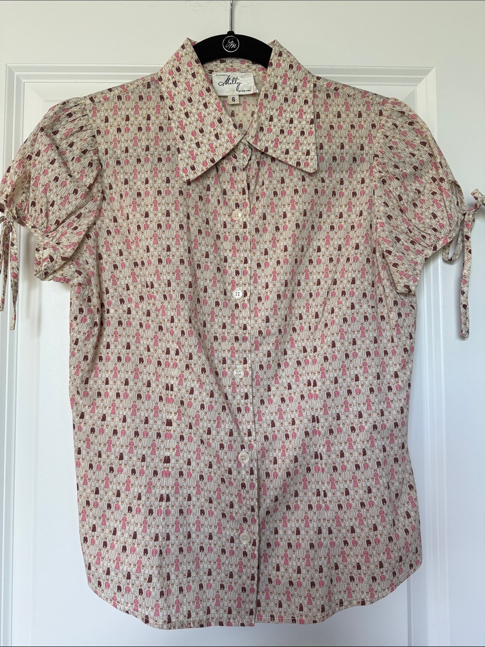 Vintage Milly of New York Size 6 Cream People Print Short Sleeve Blouse